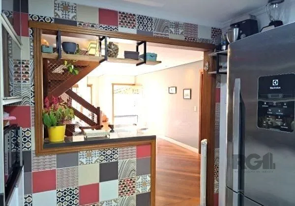 Imagem Casa em condomínio em Ipanema de 3 dormitórios e 2 vagas