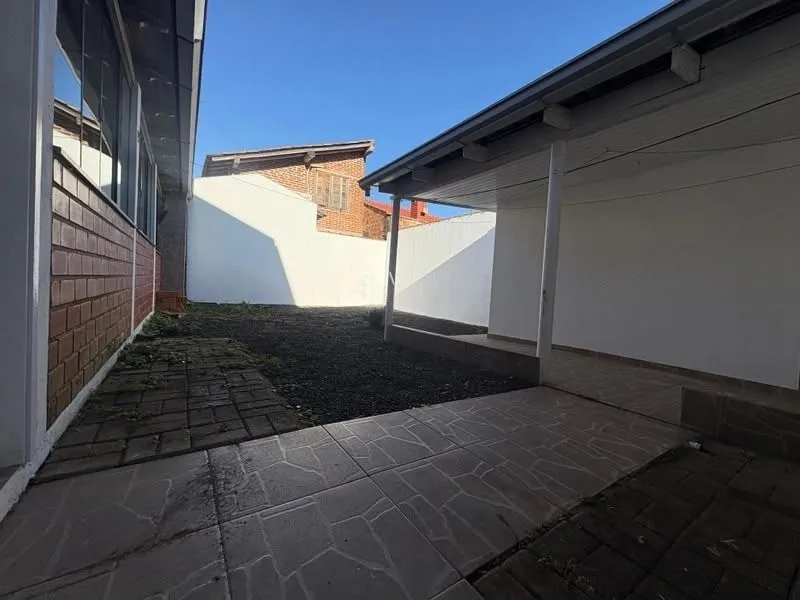Imagem Casa a venda com 2 quartos no bairro Mont Serrat