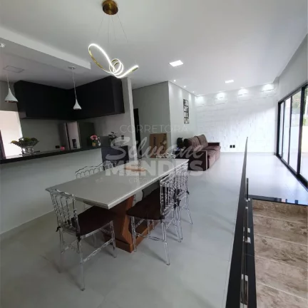 Imagem Casa nova 3 suítes e 4 vagas no condomínio Gramados de Sorocaba
