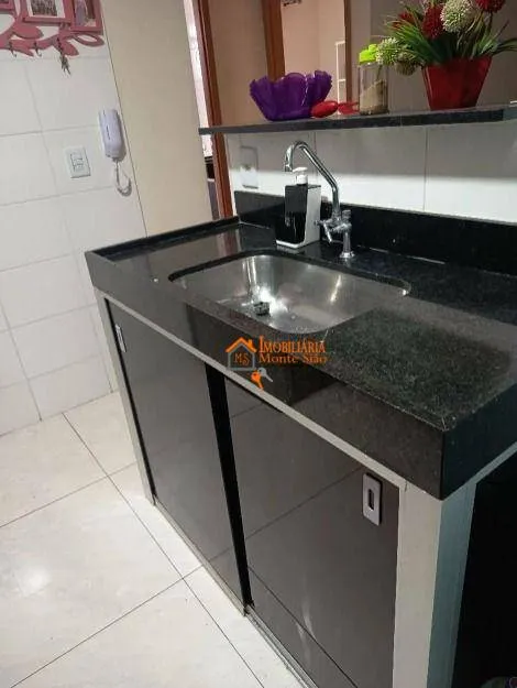 Imagem Apartamento com 2 dormitórios à venda, 43 m² por R$ 320.000,00 - Água Chata - Guarulhos/SP
