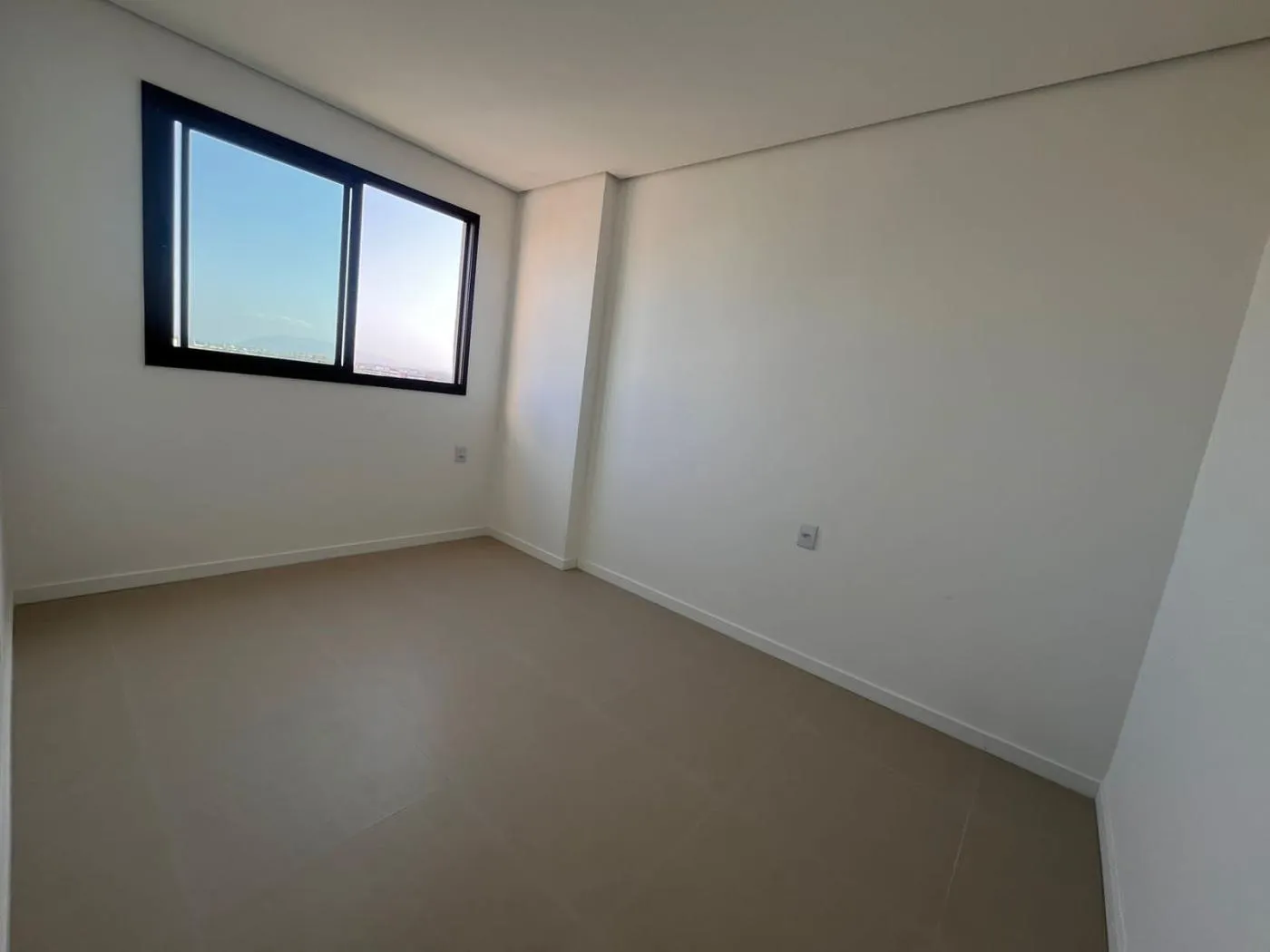 Imagem Apartamento para Venda em Fortaleza, Presidente Kennedy, 2 dormitórios, 1 suíte, 2 banheiros, 1 vaga