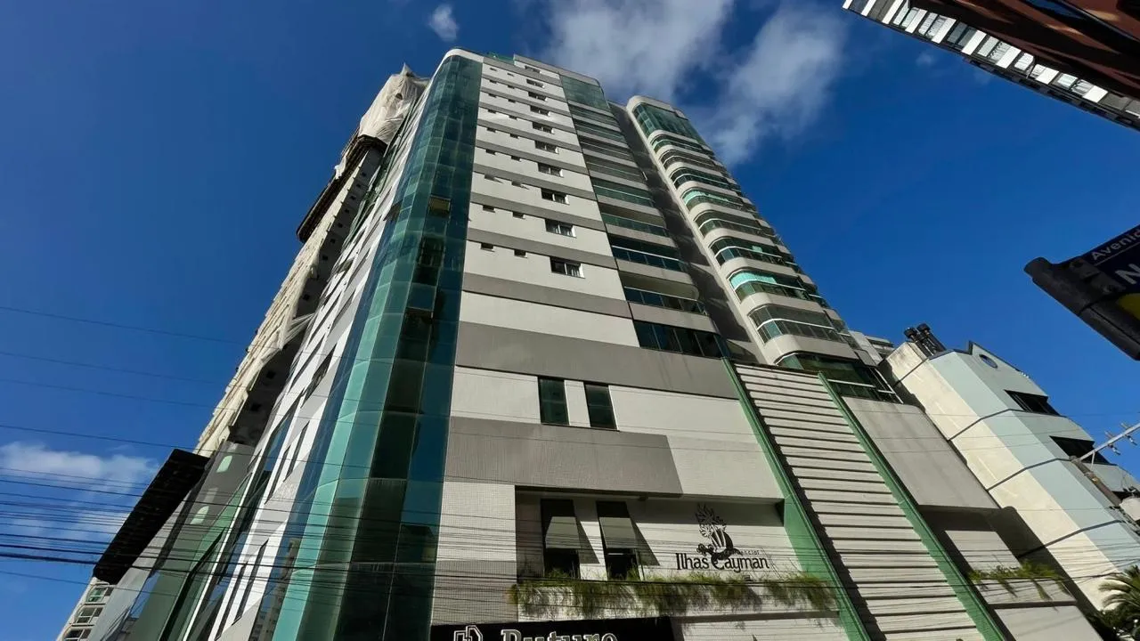 Foto do imóvel Apartamento à venda com 137.8m2 por R$ 2.300.000,00