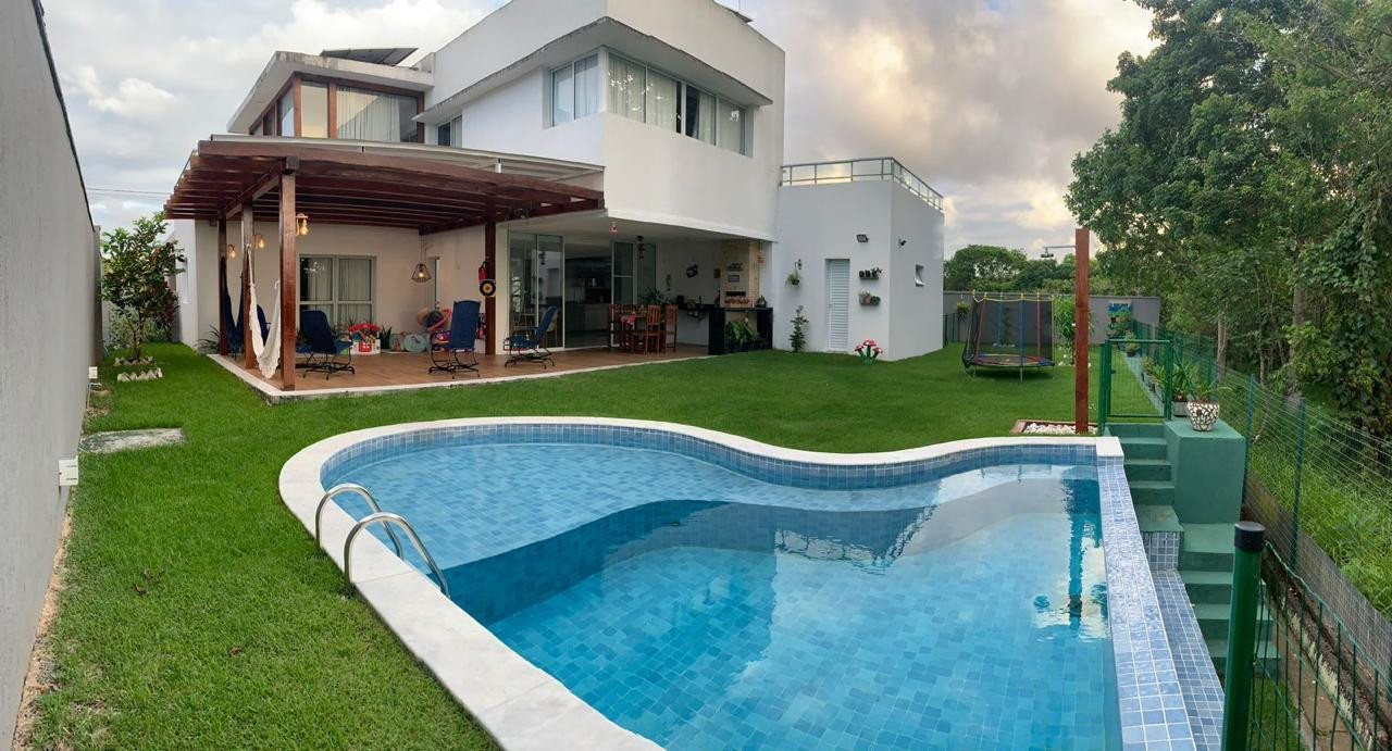 Foto do imóvel: Casa com 4 Quartos à Venda, 384 m² em Várzea - Recife