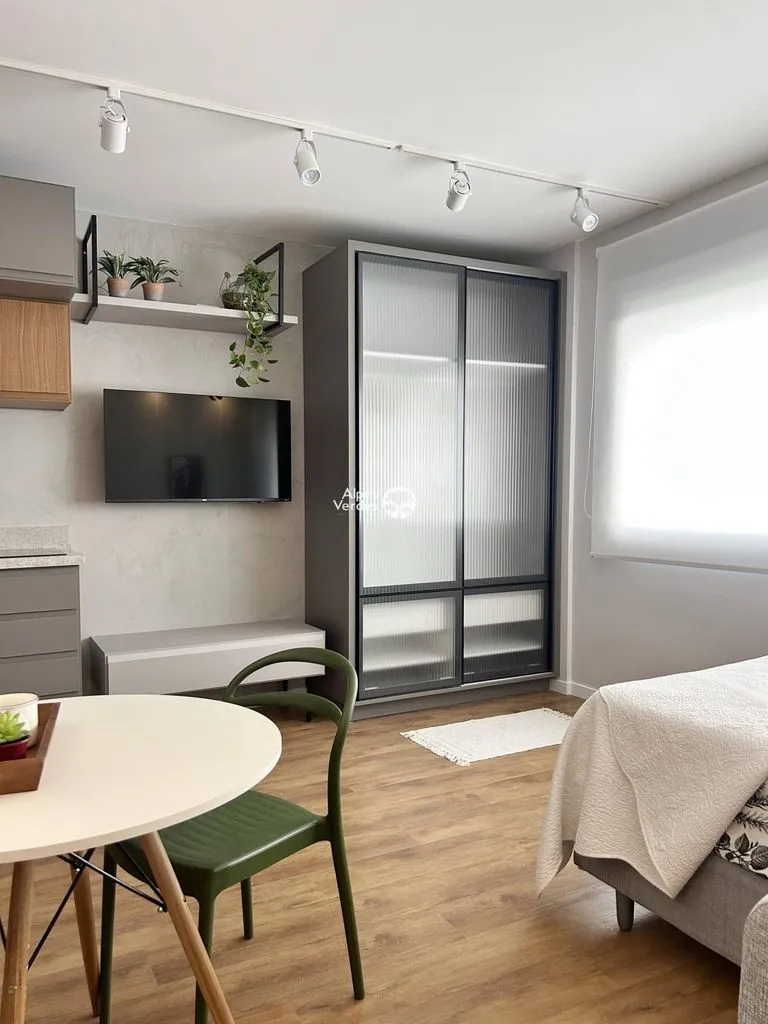 Imagem Vende-se apto mobiliado em Porto Alegre- 1 Quarto- R$550.000,00