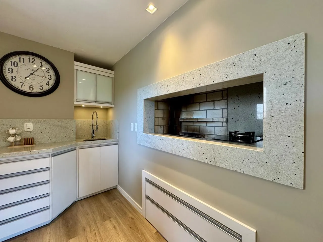 Imagem Apartamento à venda em Gramado, Centro, com 3 quartos, 180m2