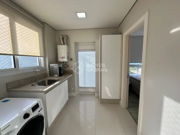 Imagem APARTAMENTO 4 DORMITORIOS - 6 BANHEIROS - 4 VAGAS DE GARAGEM - LOCACAO - PRAIA BRAVA - ITAJAI/SC