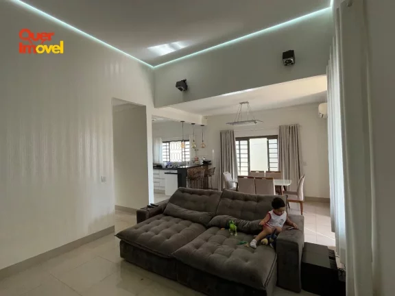Imagem Casa Moderna e Completa à Venda ? Móveis Planejados, Escritório, Jardim e Segurança