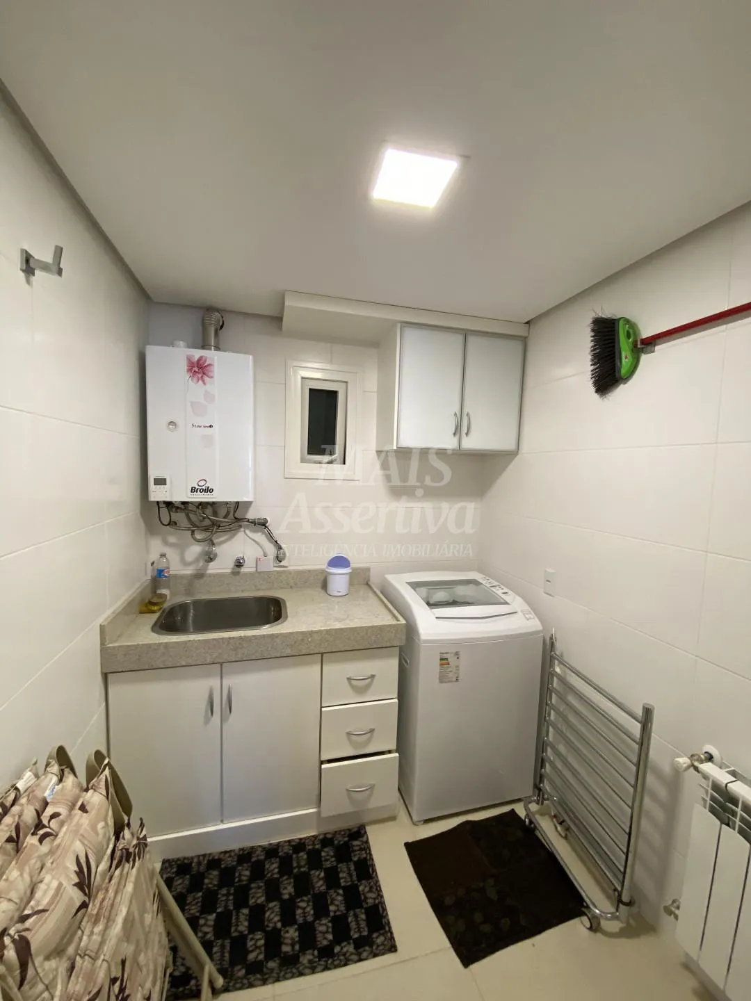 Imagem COBERTURA DUPLEX FINAMENTE MOBILIADA E DECORADA PARA VENDA EM CANELA