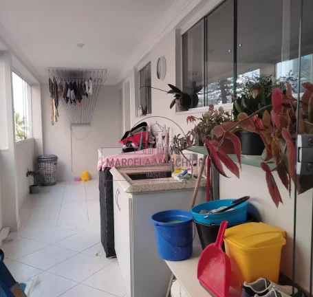 Imagem Apartamento na quadra do mar da praia da costa com vista lateral para o mar