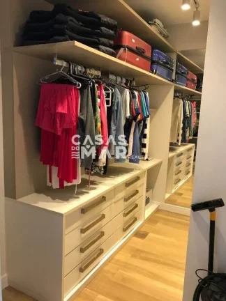 Imagem Casa frente mar de luxo em Angra dos Reis-RJ, bairro Piraquara (cunhambebe), 4 quartos, 4 suítes, 6 banheiros, 400m². Venha conferir!