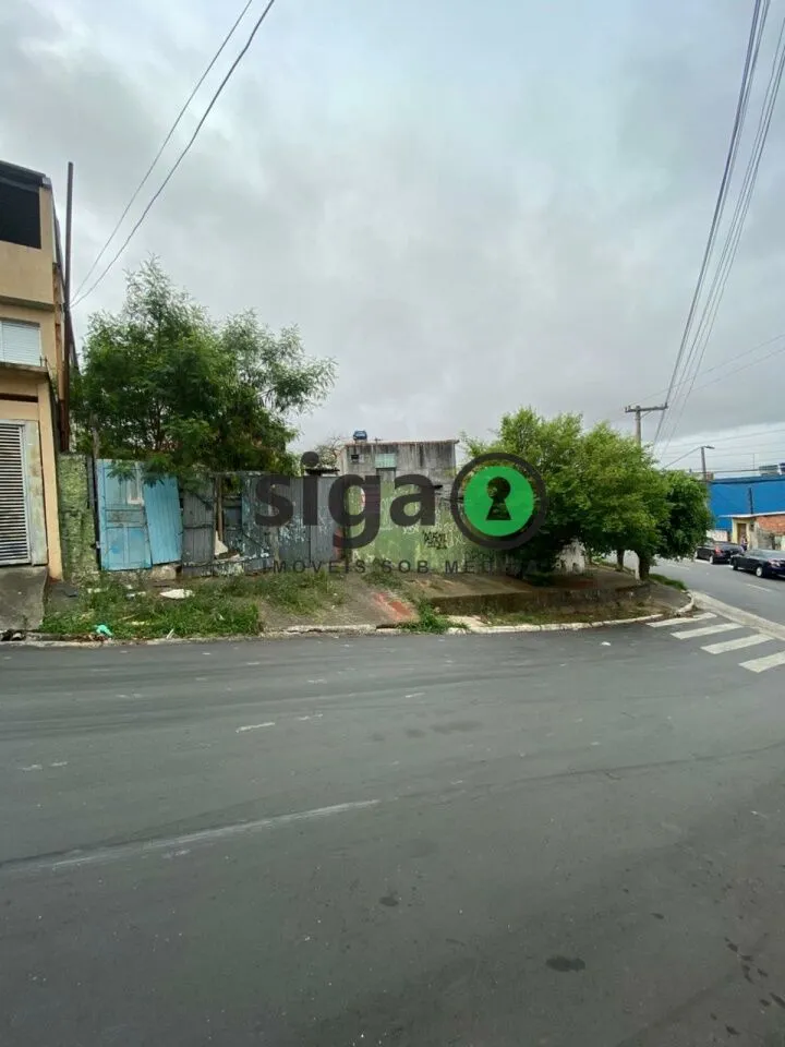 Imagem Terreno à venda em Chácara Santana