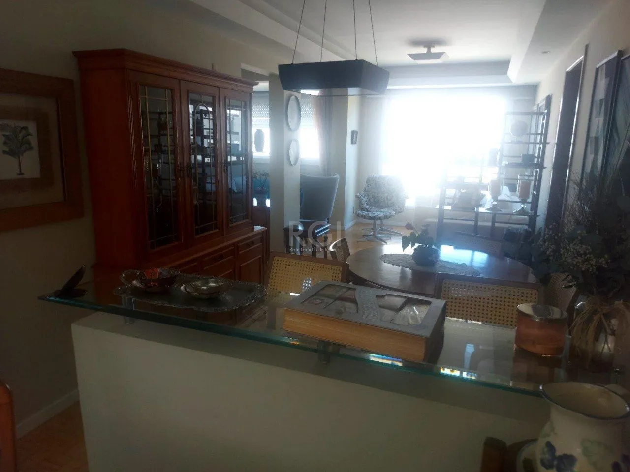 Imagem Apartamento 3 dormitórios 1 suíte e 2 vagas com 90m² no bairro Petrópolis Poa