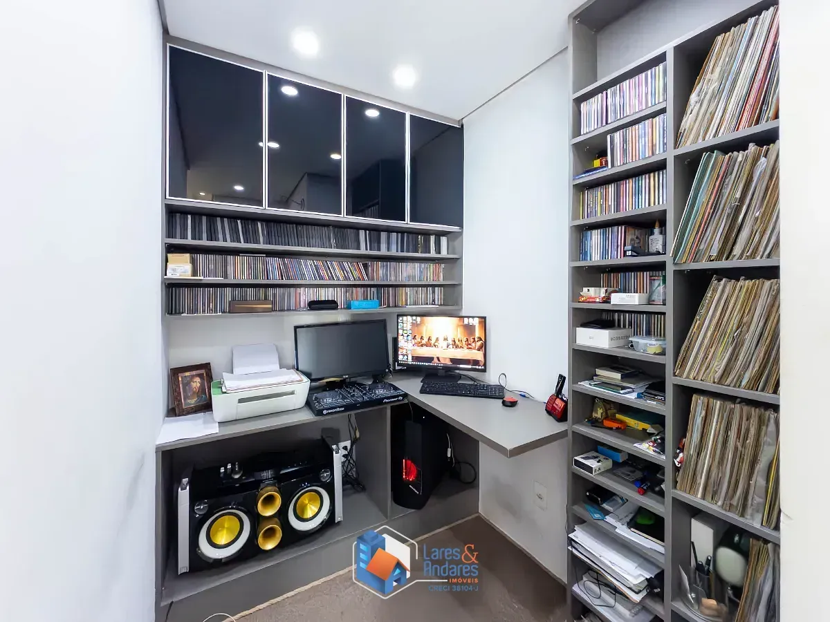 Imagem Apartamento para venda em Jardim Marajoara *Mobiliado* com 2 quartos, sendo 2 suítes, 114m²
