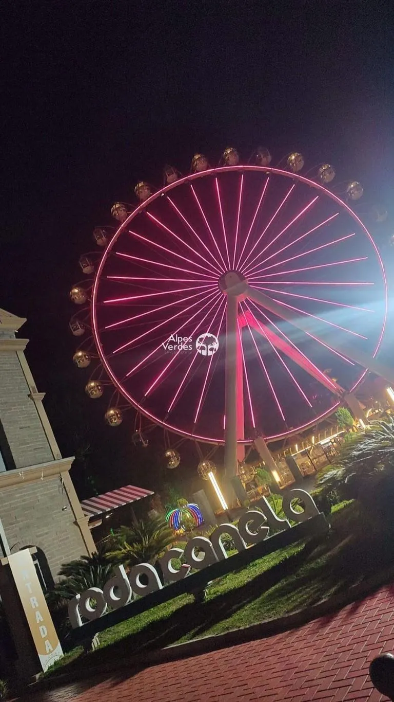 Imagem Vende-se apto com vista para a roda gigante de Canela-1 quarto-R$770.000,00