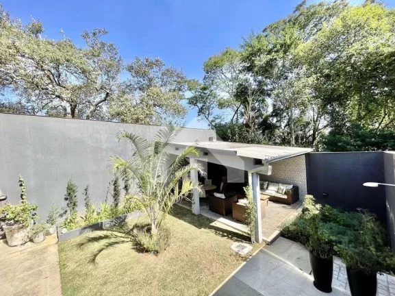 Imagem Casa de Condomínio em Pitas - Cotia