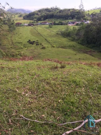 Imagem Terreno a venda, com 20 mil M², acesso para Br 101 terreno plano para fazer empresa - Urbano ,em Joinville -SC
