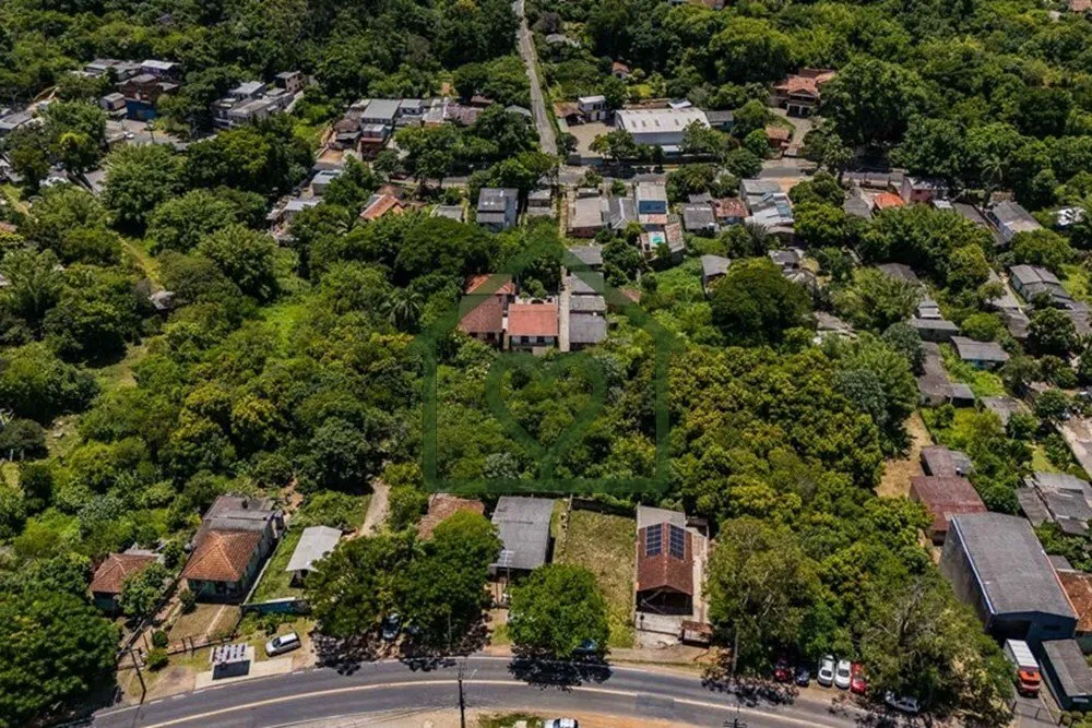Imagem Com 10.247 m² na parte alta do bairro Vila Nova, este terreno oferece uma vista privilegiada e uma ...
