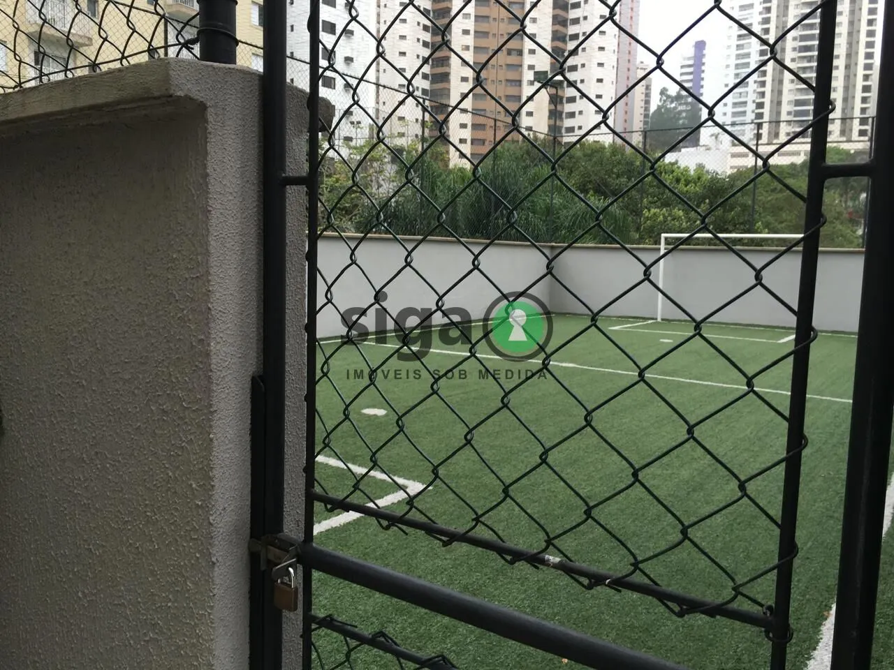 Imagem Apartamento para alugar na Vila Andrade, com 2 quartos e 3 vagas.