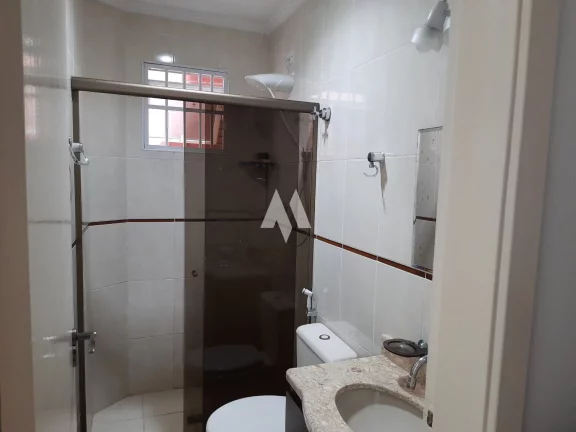 Imagem Casa à venda com 3 dormitórios, planejados e churrasqueira no bairro Vila Valença de São Vicente/SP