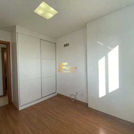 Imagem Cobertura Duplex em prédio frente ao mar | Divisa entre Itaparica e Itapuã.