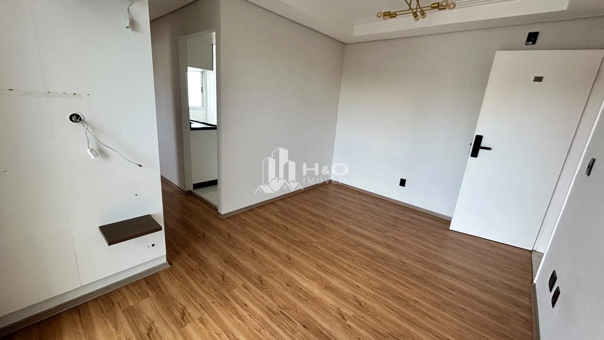 Imagem Apartamento à Venda na Cidade Líder com 2 Dormitórios Sacada 1 Vaga de Garagem