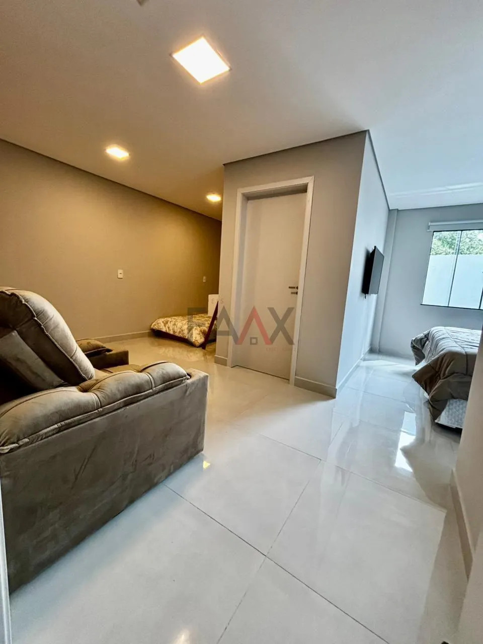 Imagem Espaço, Conforto e Investimento 2 Casas Área de Lazer Completa em 1.400m