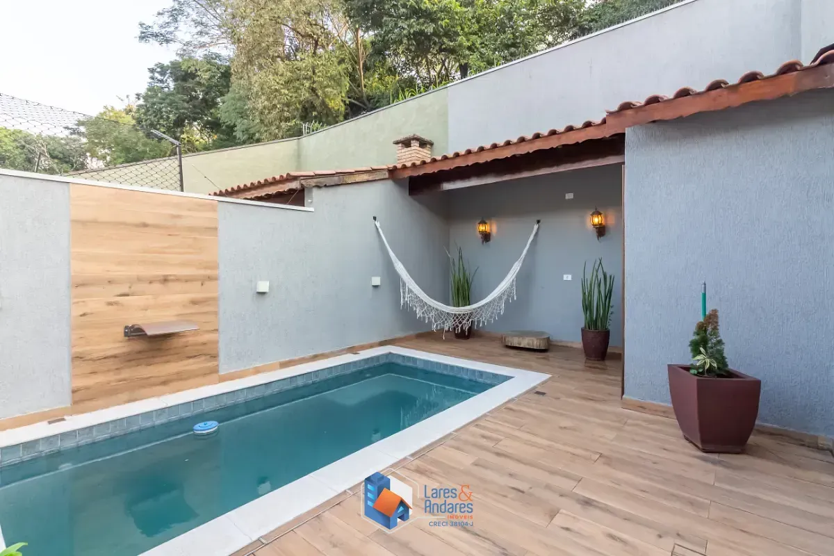 Imagem Sobrado para venda em City Pinheirinho com 3 quartos, sendo 1 suíte, 153m²
