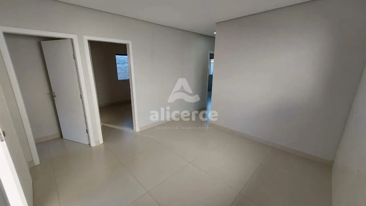 Imagem CASA 3 QUARTOS COM SUÍTE, PISCINA E EDÍCULA - SERRARIA - SÃO JOSÉ/SC