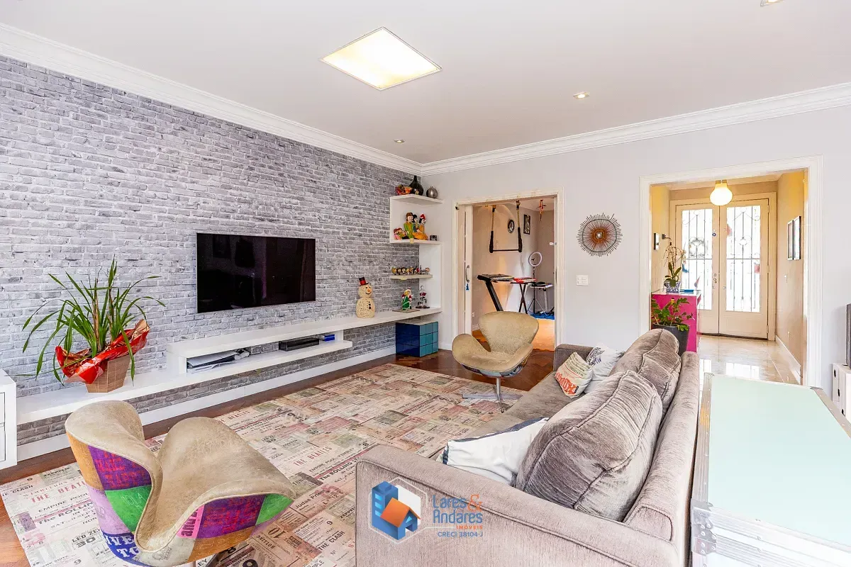 Imagem Casa no condomínio CONDOMINIO SAINT GERMAIN para venda com 4 quartos, sendo 4 suítes, 247m²