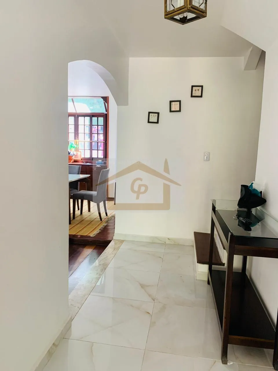 Imagem São 4 quartos, sendo 2 suítes, 5 vagas, Imperdível , residencial com apenas 34 casas