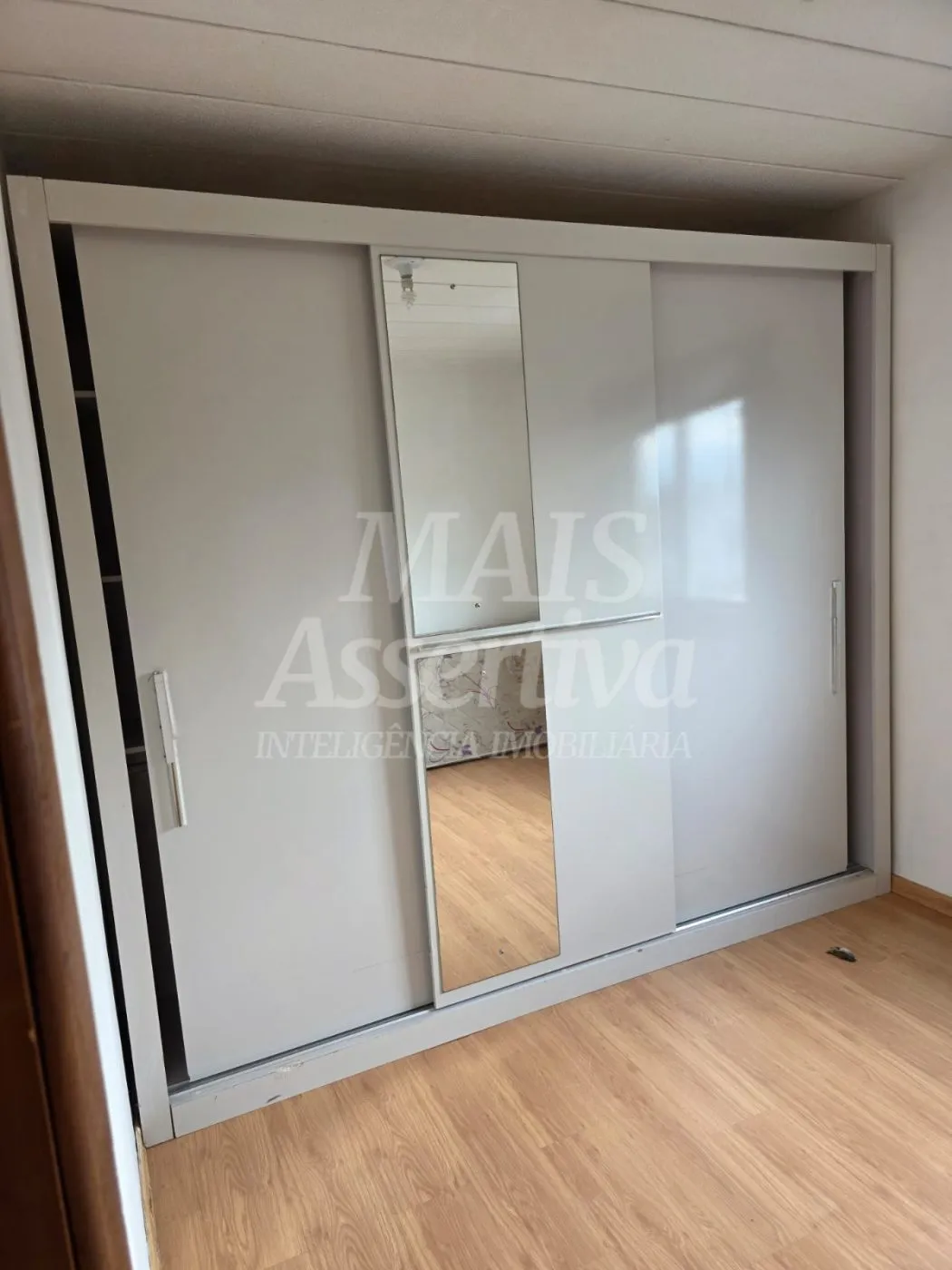 Imagem Apartamento semimobiliado para venda em Novo Hamburgo bairro Hamburgo Velho