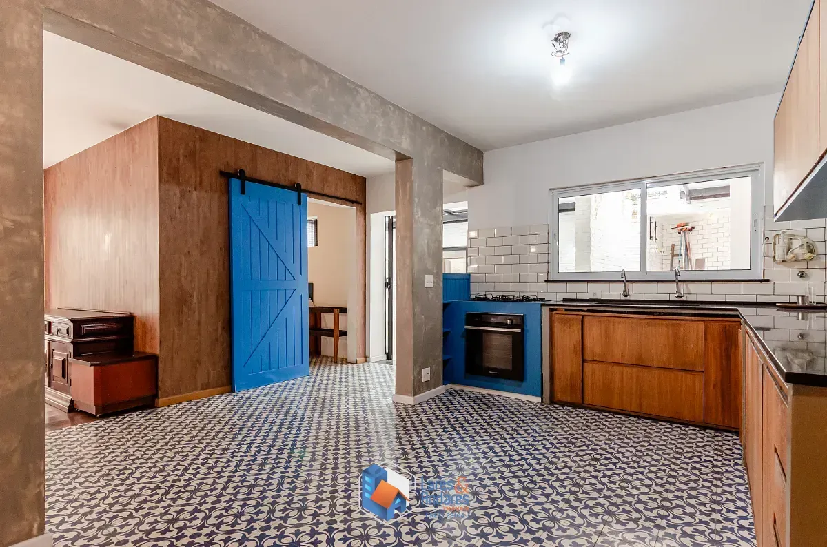 Imagem Sobrado para venda em Jardim Vila Mariana com 4 quartos, sendo 1 suíte, 214m²