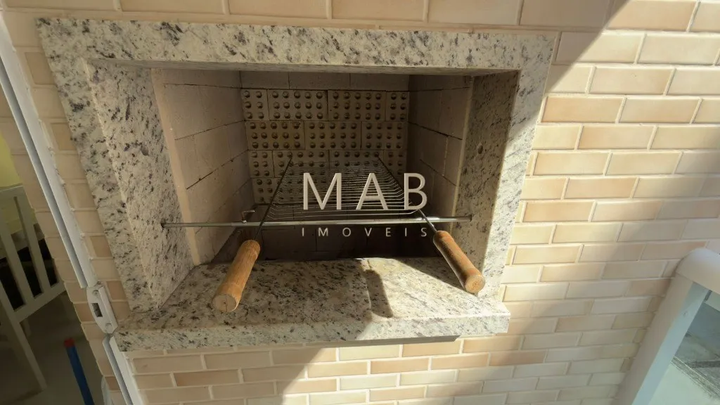 Imagem Apartamento para VENDA em Localização Privilegiada no Bairro Ingleses, à apenas 500 metros do MAR, oportunidade para investidores!!