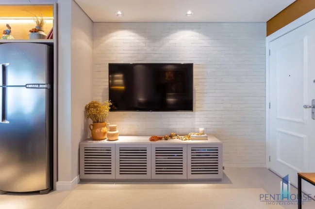 Imagem Apartamento Quadra Mar para Venda em Balneário Camboriú, CENTRO, 2 dormitórios, 1 suíte, 3 banheiros, 2 vagas