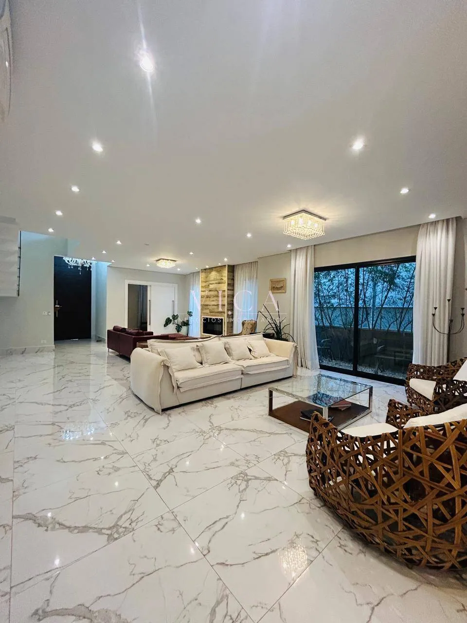 Imagem Casa mobiliada com 480m² 4 dormitórios aluguel por R$ 37.400| Alphaville