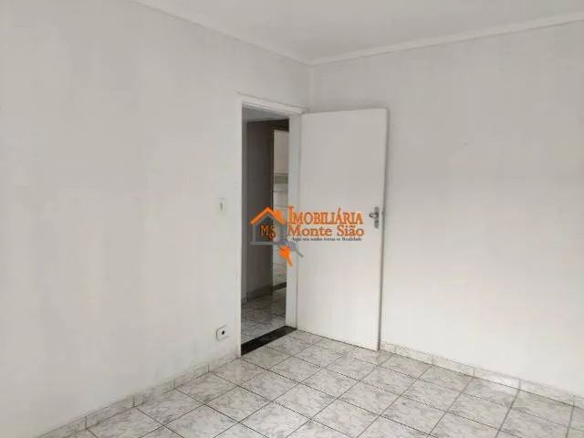 Imagem Apartamento com 2 dormitórios à venda, 60 m² por R$ 234.000,00 - Portal dos Gramados - Guarulhos/SP