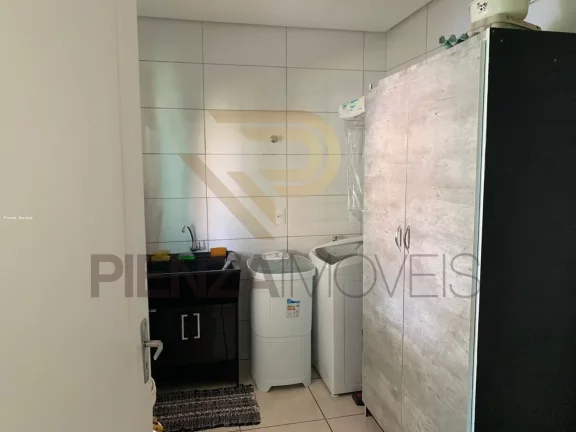 Imagem Casa para Venda em Chapecó, Vila Real, 4 dormitórios, 1 suíte, 3 banheiros, 2 vagas