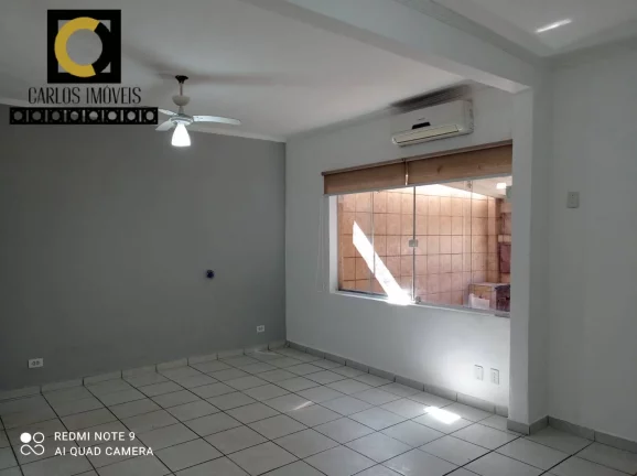 Imagem CASA EXTREMAMENTE ESPAÇOSA A VENDA EM SÃO VICENTE!!!!