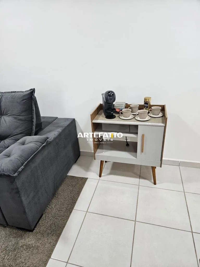 Imagem Vende-se Apartamento Mobiliado no Condomínio Collis