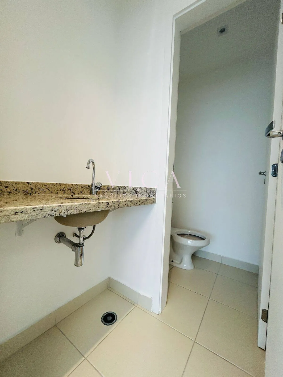 Imagem Sala 43m² 1 vaga garagem, aluguel por R$ 2.344,00/mês - Alphaville -SP