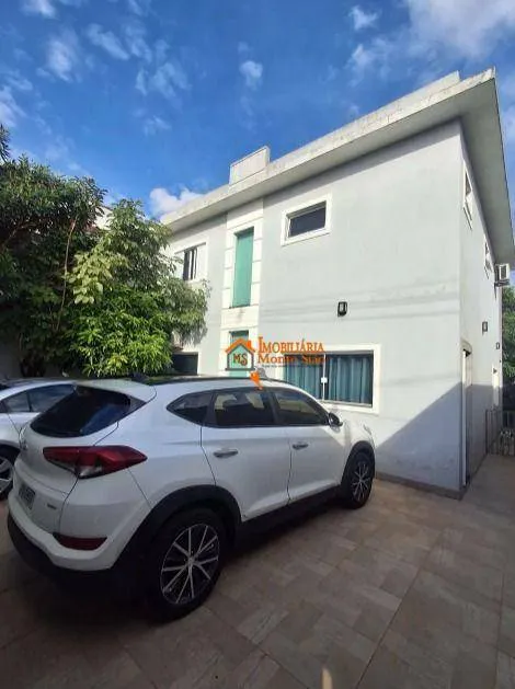 Foto do imóvel Sobrado com 3 dormitórios à venda, 175 m² por R$ 850.000 - Parque Industrial Cumbica - Guarulhos/SP