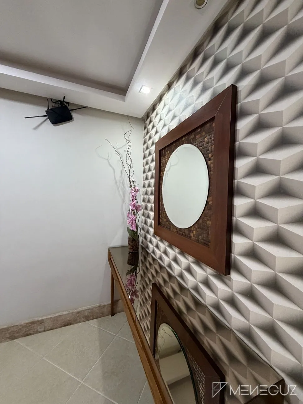 Imagem Apartamento de 2 quartos (1 suíte) a venda; Totalmente mobiliado.