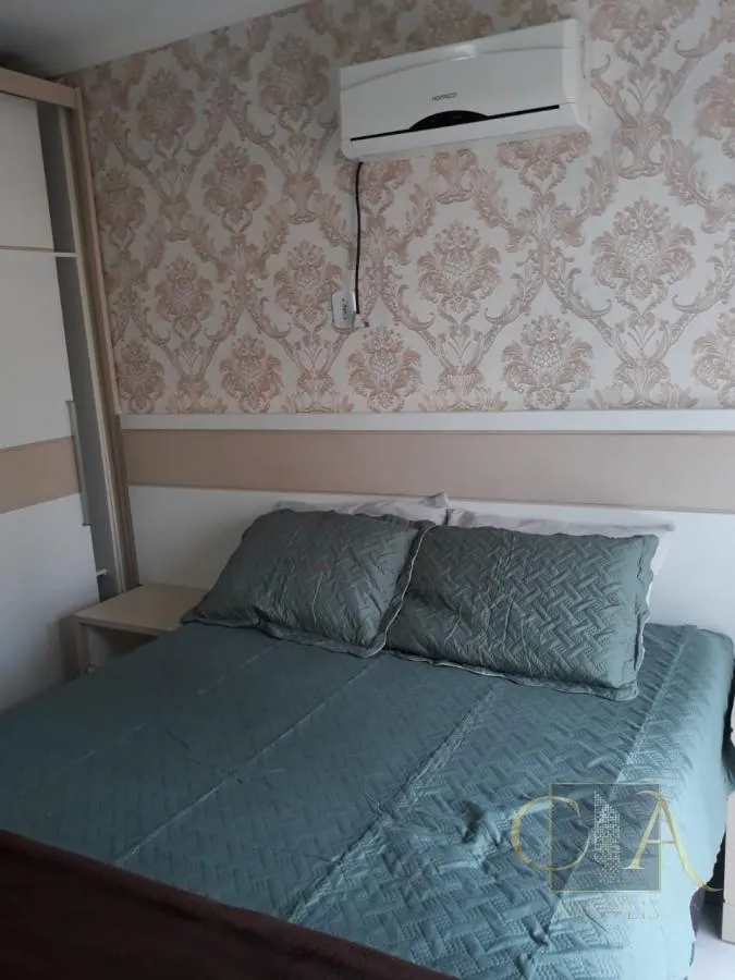 Imagem Apartamento para Temporada em Itapema, Meia Praia, 3 dormitórios, 1 suíte, 2 banheiros, 1 vaga