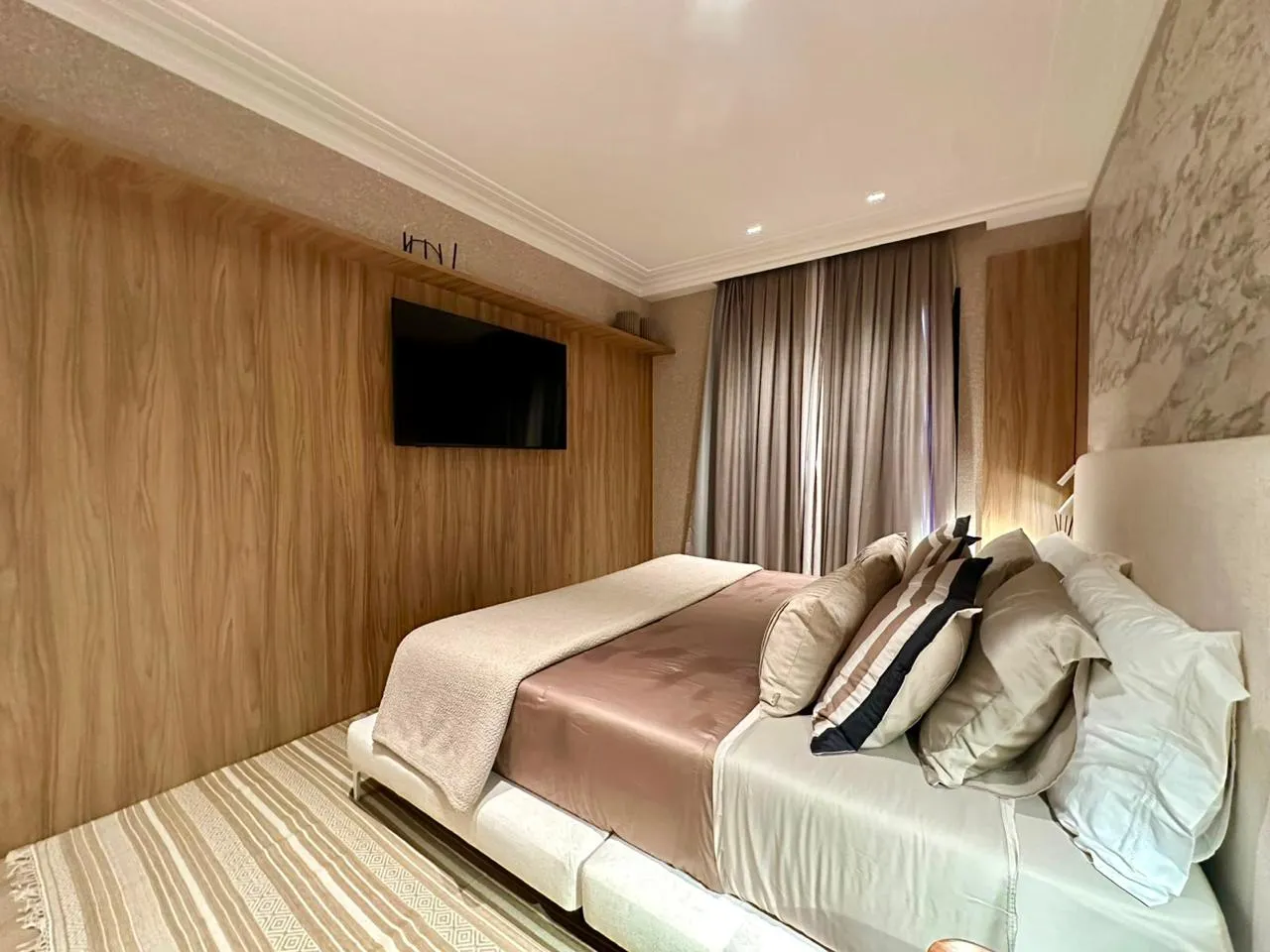 Imagem Apartamento com vista para o mar à venda com 210m2 por R$ 7.300.000,00