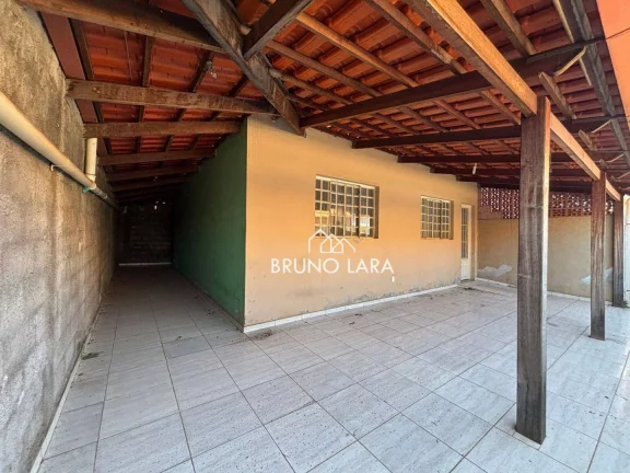 Imagem Casa à venda no bairro Resplendor - Igarapé/MG.