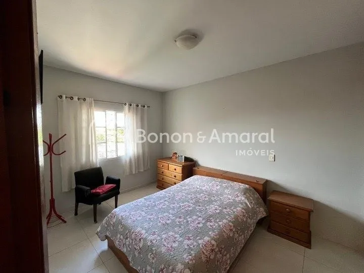 Imagem Casa assobradada à venda com 4 quartos no Jardim Nova Europa, Campinas