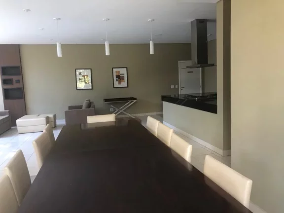 Imagem Vende-se lindo apartamento com varanda, 10° andar com vista panorâmica na região do Morumbi!