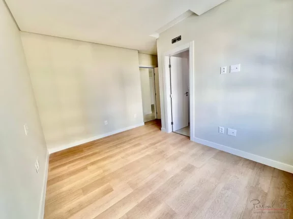Imagem Apartamento à venda com 2 suítes no Centro de Florianópolis - Alto padrão e excelente localizaç...