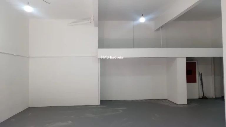 Imagem Loja com 140m2 e mezanino em Pinheiros.