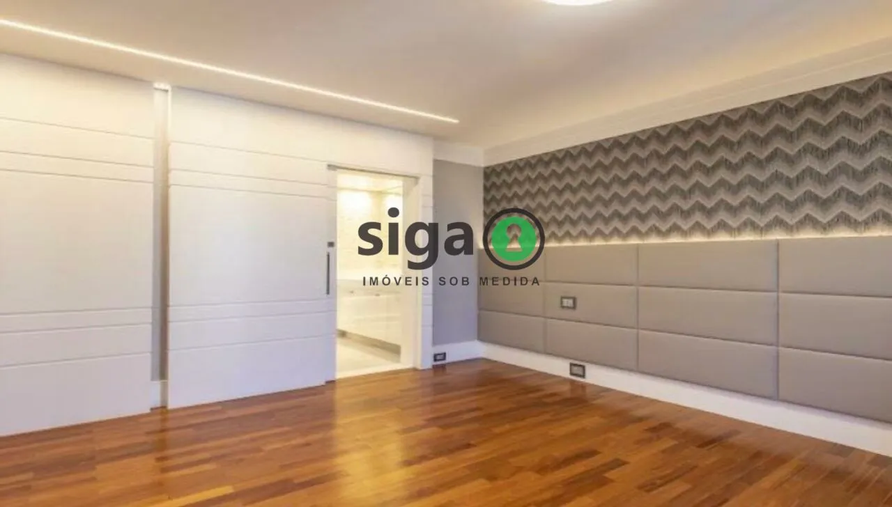 Imagem Cobertura duplex com 440m², 4 quartos sendo 2 suites, 4 vagas Sem Mobilia, Campo Belo